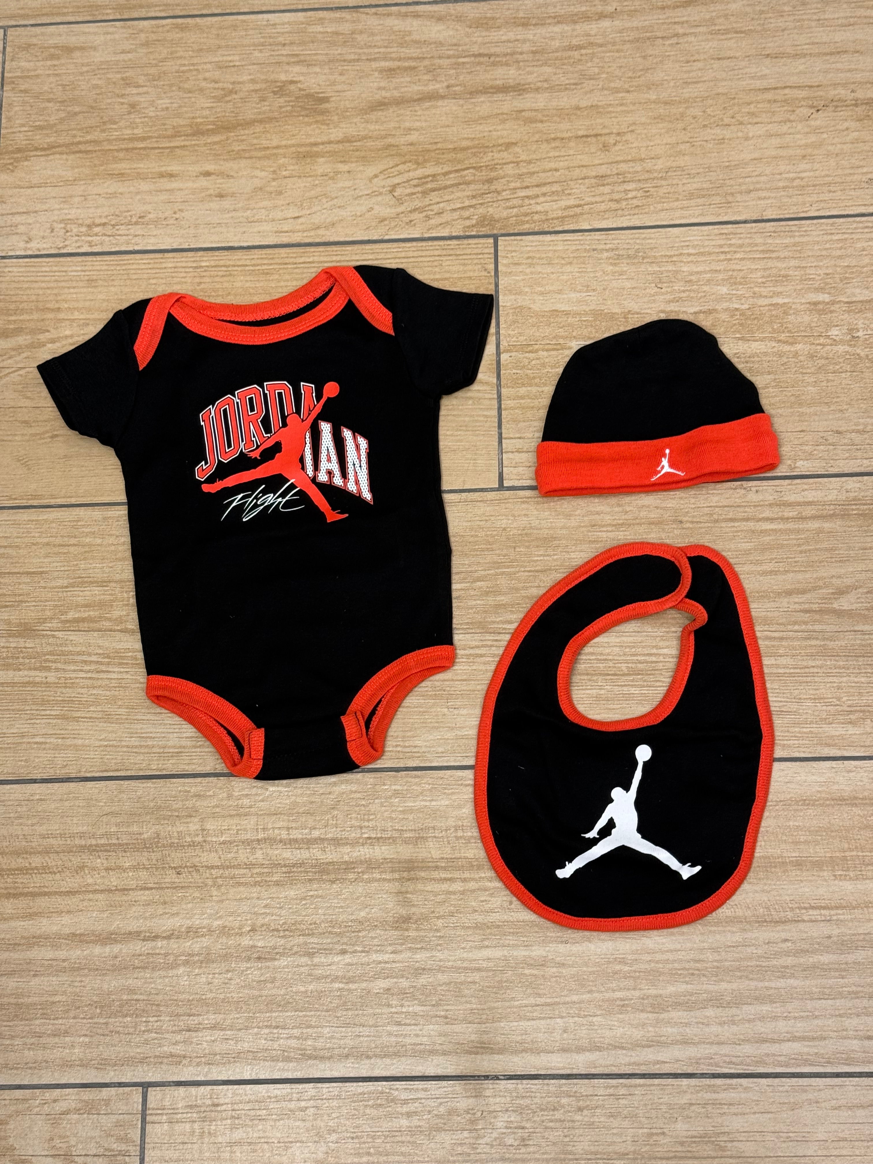 Set nascita jordan 3pz