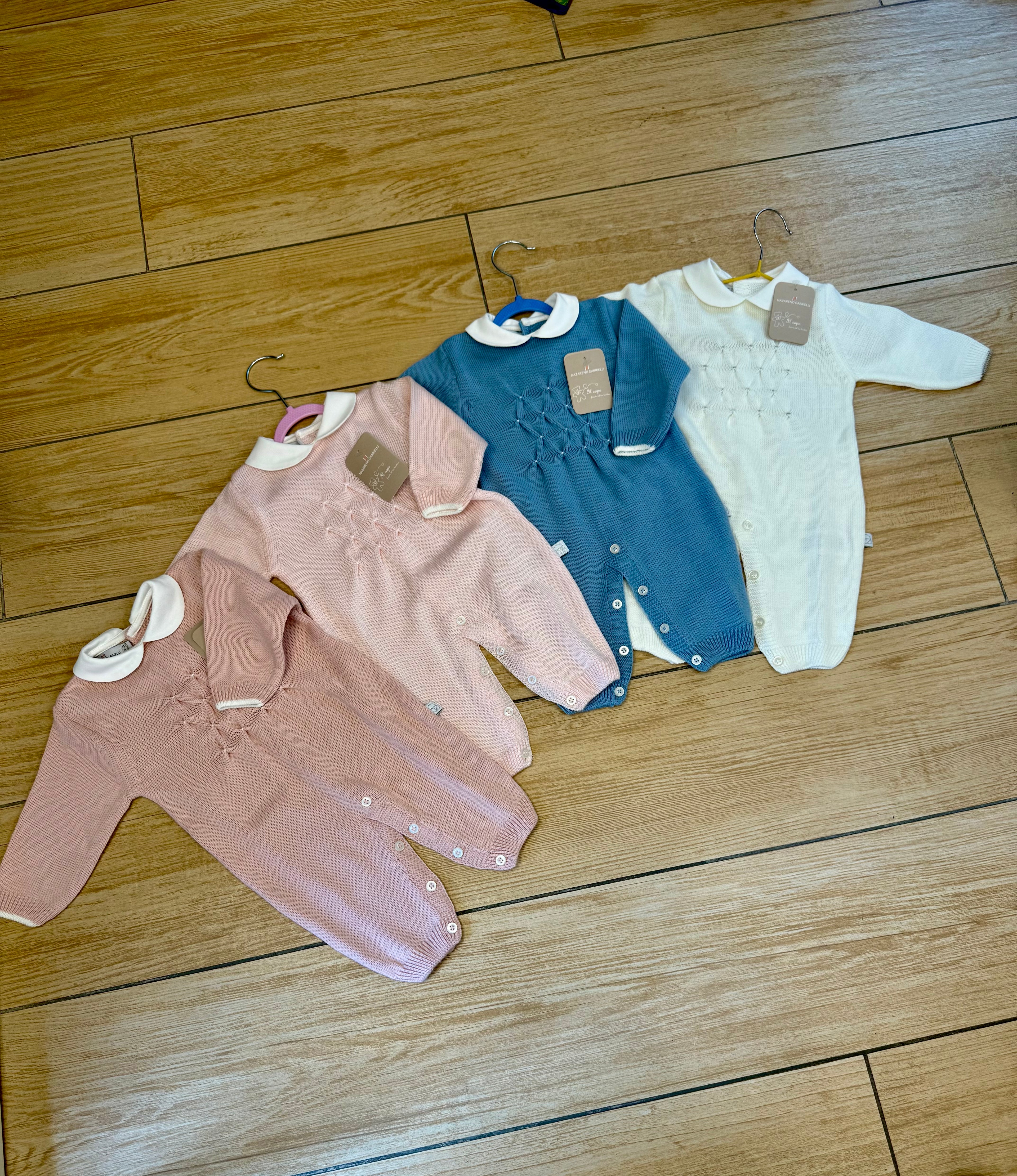 Tutina smacchinata nazareno